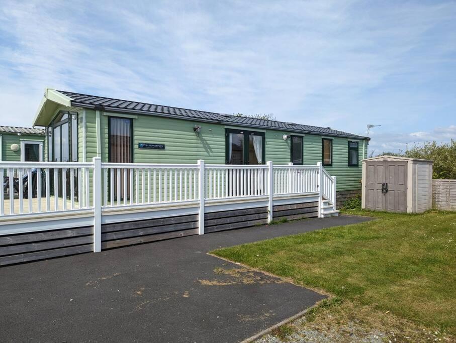 6 Berth Holiday Home On Ocean Edge Near Morecambe Heysham Exterior foto